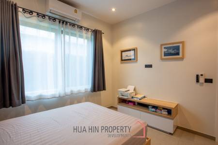 Luxury Modern Villa in Hua Hin with Pool and Mountain Views