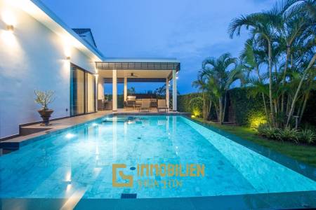 Luxury Modern Villa in Hua Hin with Pool and Mountain Views