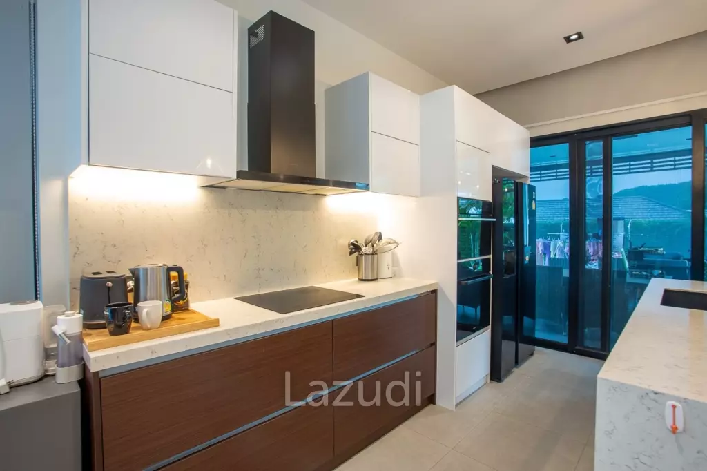 Luxury Modern Villa in Hua Hin with Pool and Mountain Views