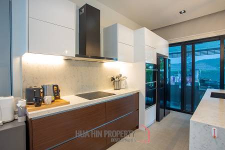 Luxury Modern Villa in Hua Hin with Pool and Mountain Views