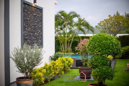 Luxury Modern Villa in Hua Hin with Pool and Mountain Views