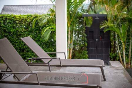 Luxury Modern Villa in Hua Hin with Pool and Mountain Views