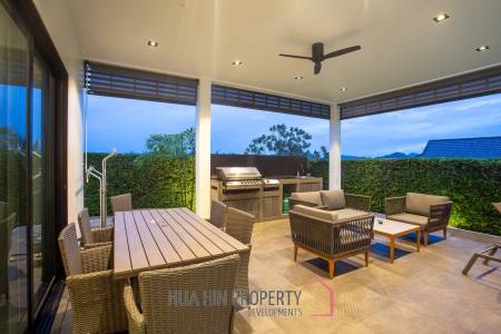 Luxury Modern Villa in Hua Hin with Pool and Mountain Views