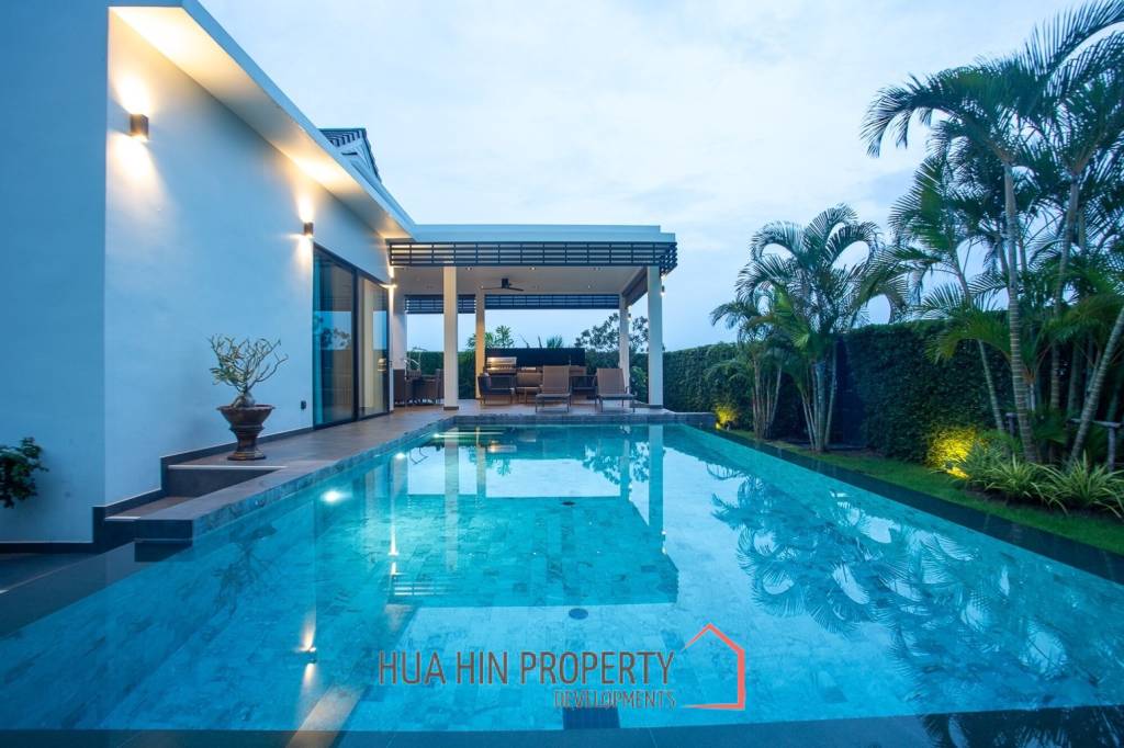 Luxury Modern Villa in Hua Hin with Pool and Mountain Views