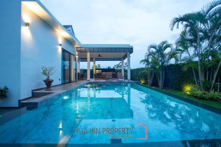 Luxury Modern Villa in Hua Hin with Pool and Mountain Views