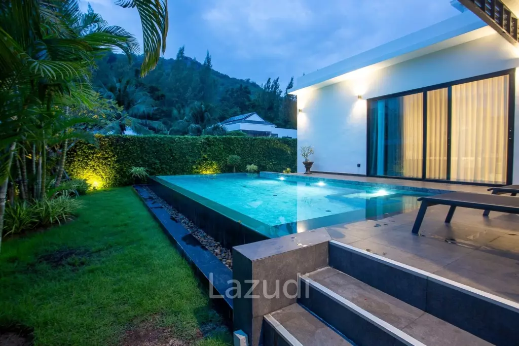Luxury Modern Villa in Hua Hin with Pool and Mountain Views