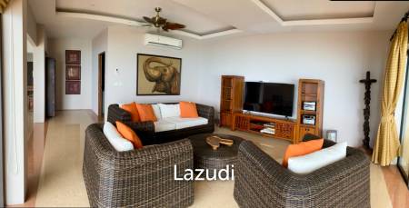 Luxury Panoramic Sea Views Villa in Bang Por