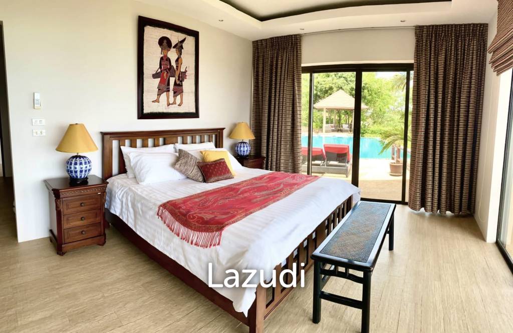 Luxury Panoramic Sea Views Villa in Bang Por