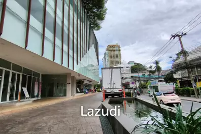 Retail Space for rent in Sukhumvit 39 perfect for showroom