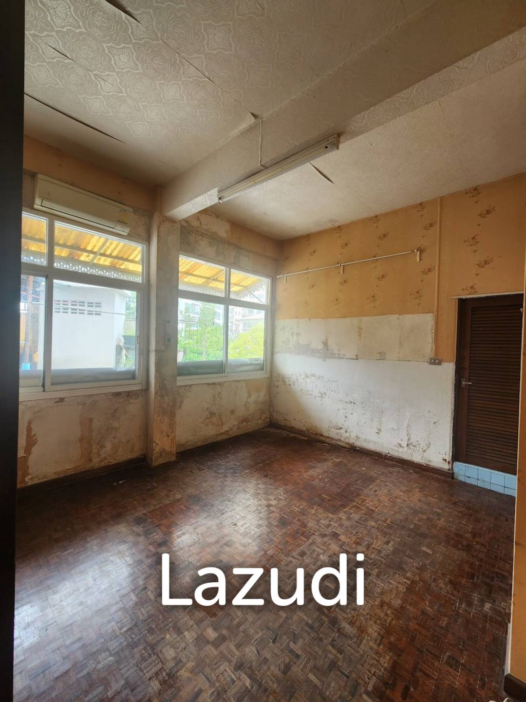 Retail Space in Khlong Tan Bangkok
