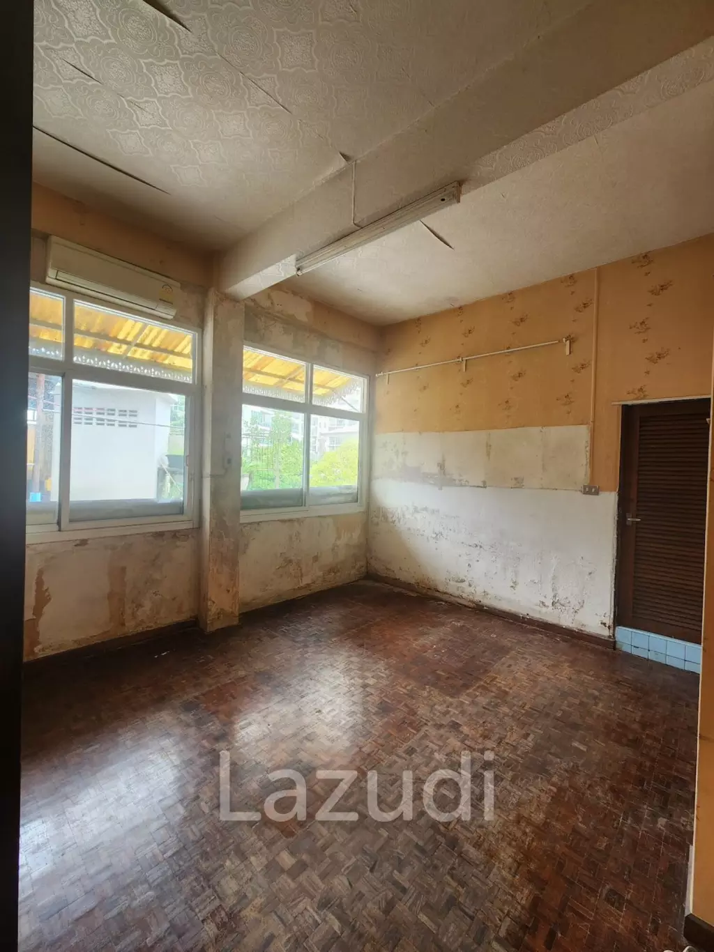 Retail Space in Khlong Tan Bangkok
