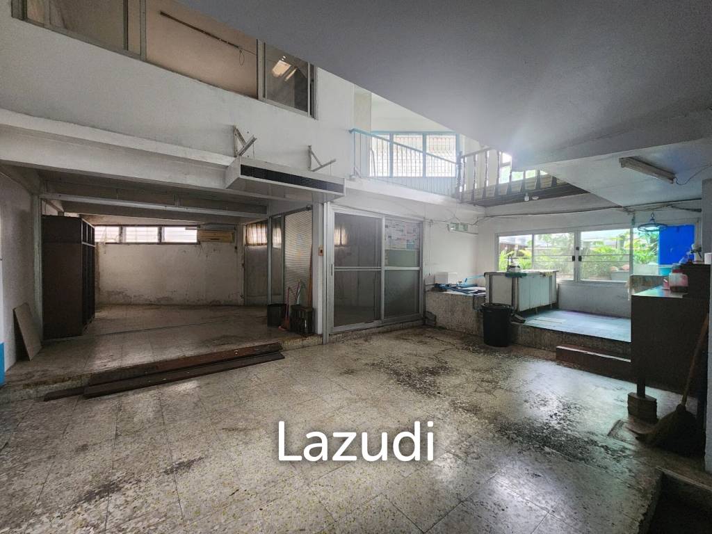 Retail Space in Khlong Tan Bangkok