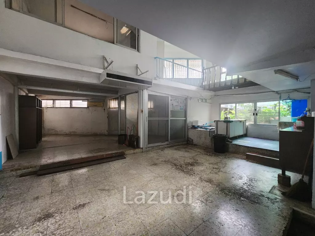 Retail Space in Khlong Tan Bangkok