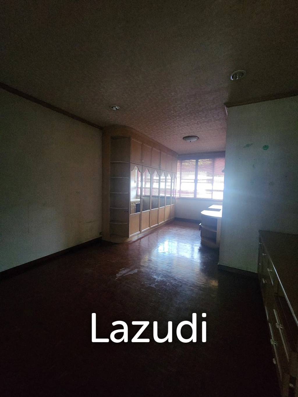 Retail Space in Khlong Tan Bangkok