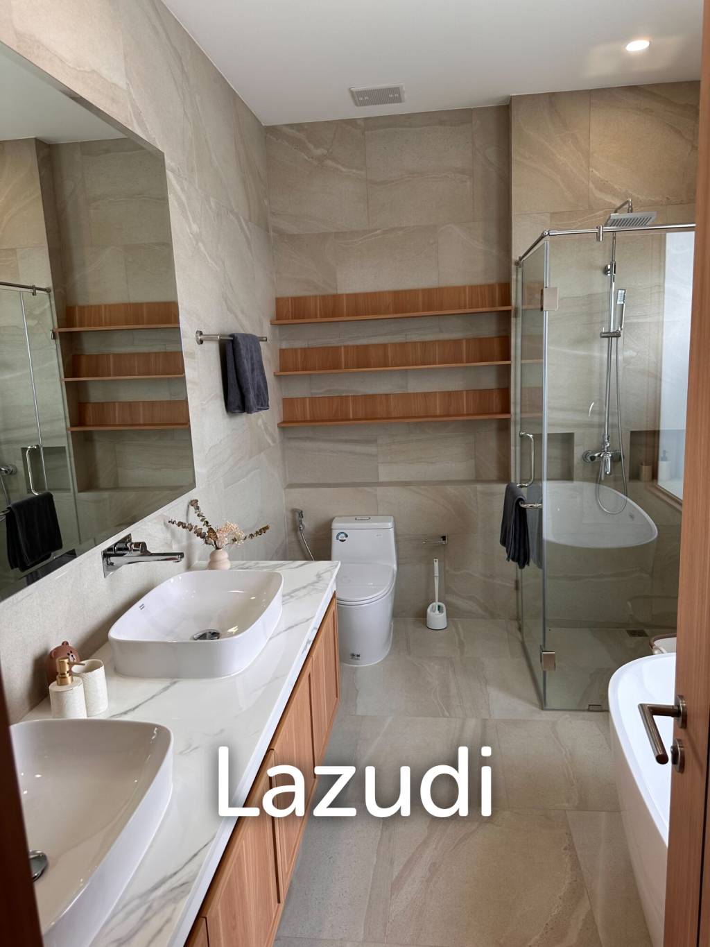La Falice Pool Villa: 4 bedrooms 4 bath Pool Villa