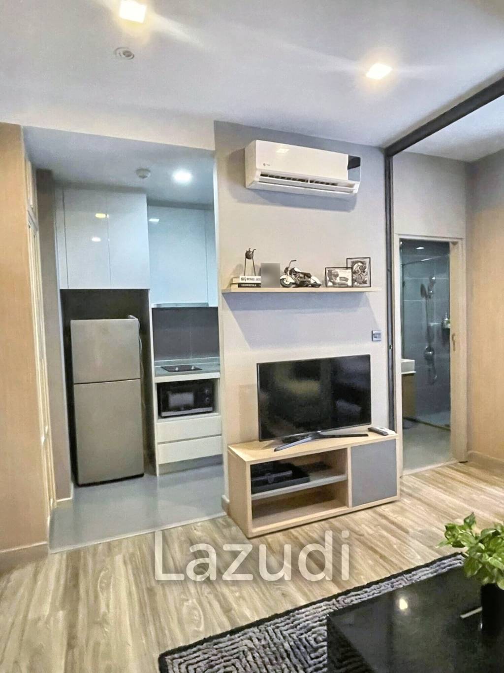 1 Bedroom 1 Bathroom 30 SQ.M M Thonglor 10