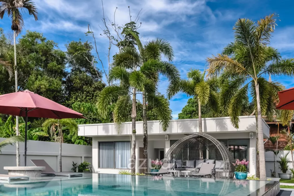 Elegant and modern 7-bedroom villa, just a 5-minute walk from Bangtao Beach