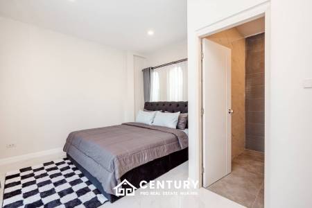 318 ตร.ม 3 เตียง 4 อาบน้ำ วิลล่า For ขาย