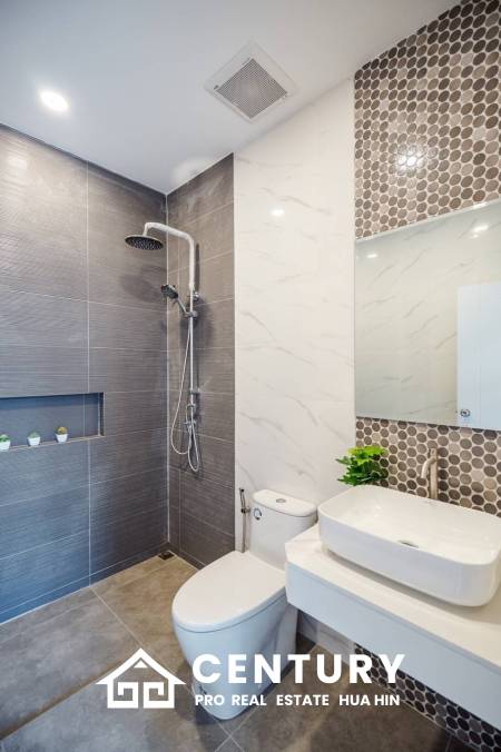 318 ตร.ม 3 เตียง 4 อาบน้ำ วิลล่า For ขาย