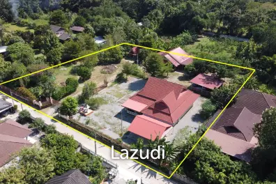 ขายบ้าน 2 หลัง 6 ห้องนอน ใกล้กับเมืองเชียงราย