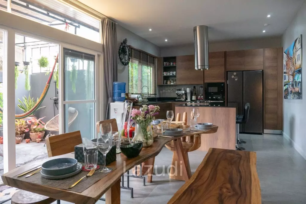Stylish 1 Bedroom Villa in Rawai Phuket for Sale