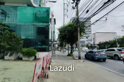 Commercial Building for sale and rent in Rama9