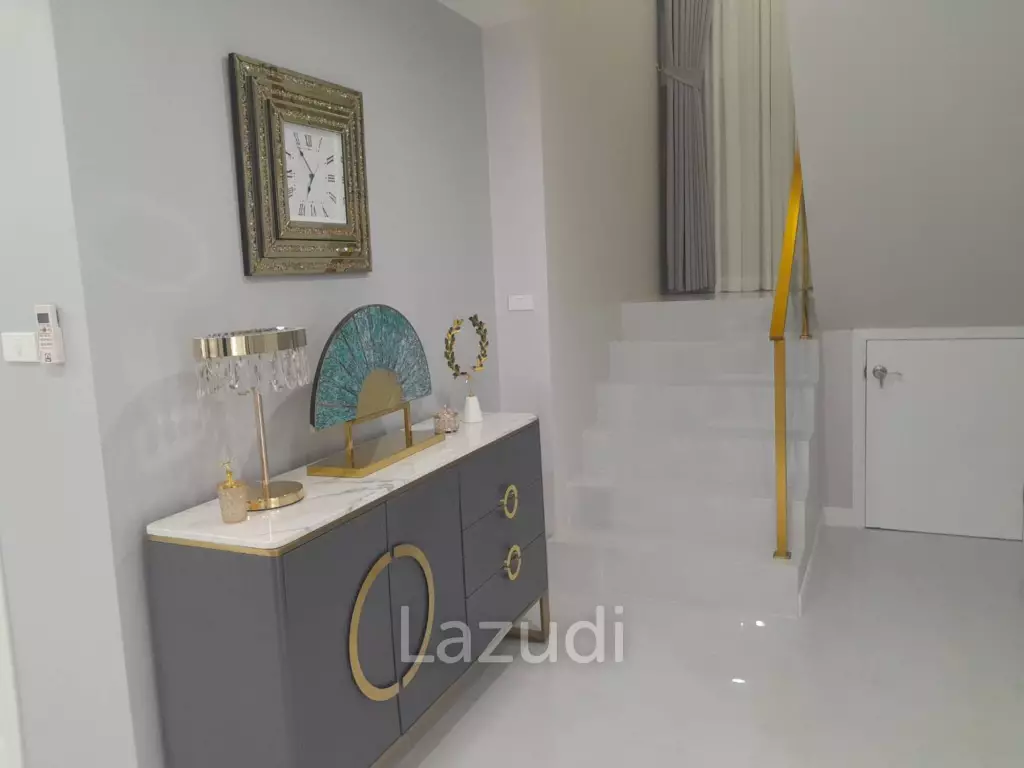 5 Beds 5 Baths 360 SQ.M. Wonderland 2 Village