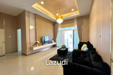 3 Beds 3 Baths 154 SQ.M. The Palm Pattaya
