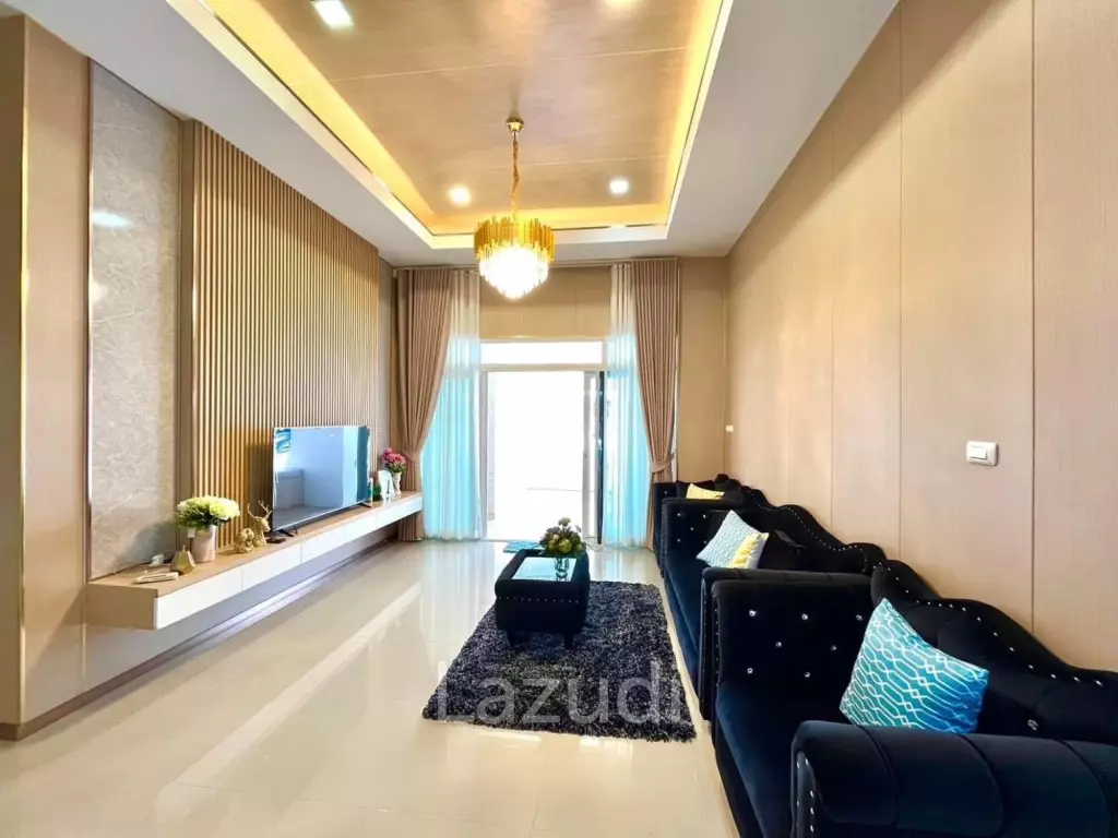 3 Beds 3 Baths 154 SQ.M. The Palm Pattaya