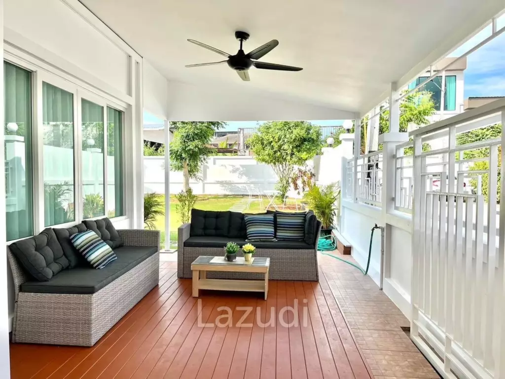 3 Beds 3 Baths 154 SQ.M. The Palm Pattaya
