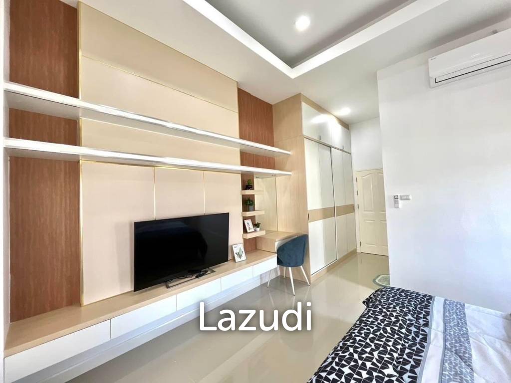 3 Beds 3 Baths 154 SQ.M. The Palm Pattaya