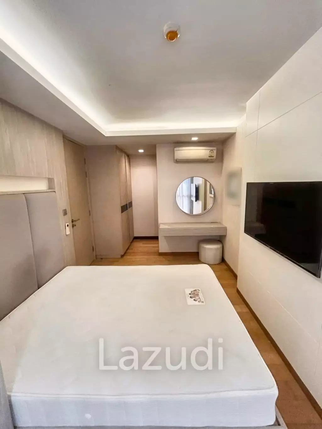 1 Bedroom 1 Bathroom 35 SQ.M Via Botani