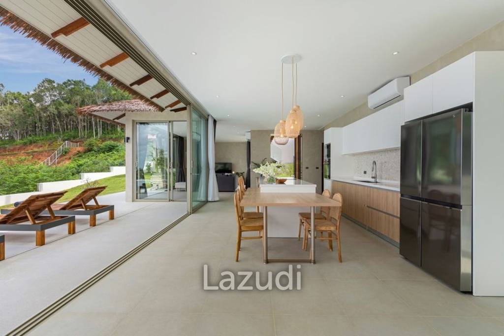 Exquisite 4-Bedroom Bali-Style Villa with Panoramic Sea Views and Luxury Finishes
