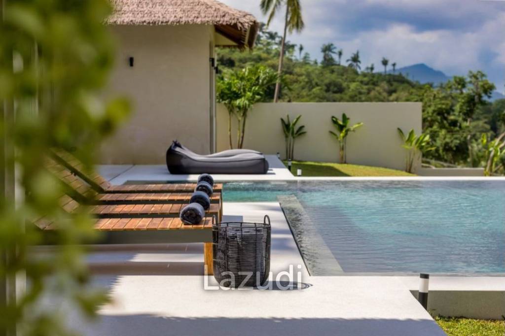 Exquisite 4-Bedroom Bali-Style Villa with Panoramic Sea Views and Luxury Finishes