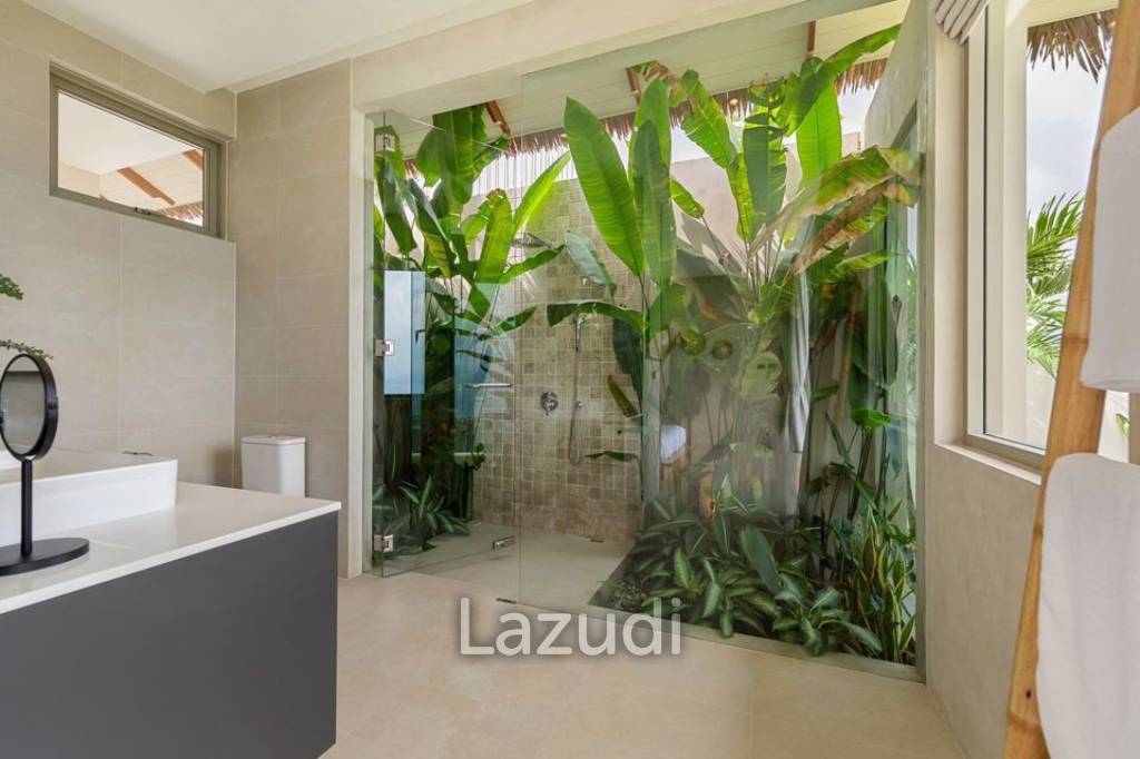 Exquisite 4-Bedroom Bali-Style Villa with Panoramic Sea Views and Luxury Finishes