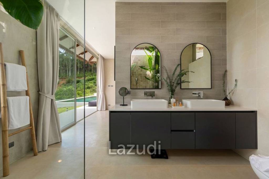 Exquisite 4-Bedroom Bali-Style Villa with Panoramic Sea Views and Luxury Finishes
