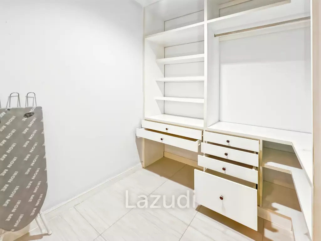 Spacious 2-Bedroom Condo in Blue Sky Cha Am
