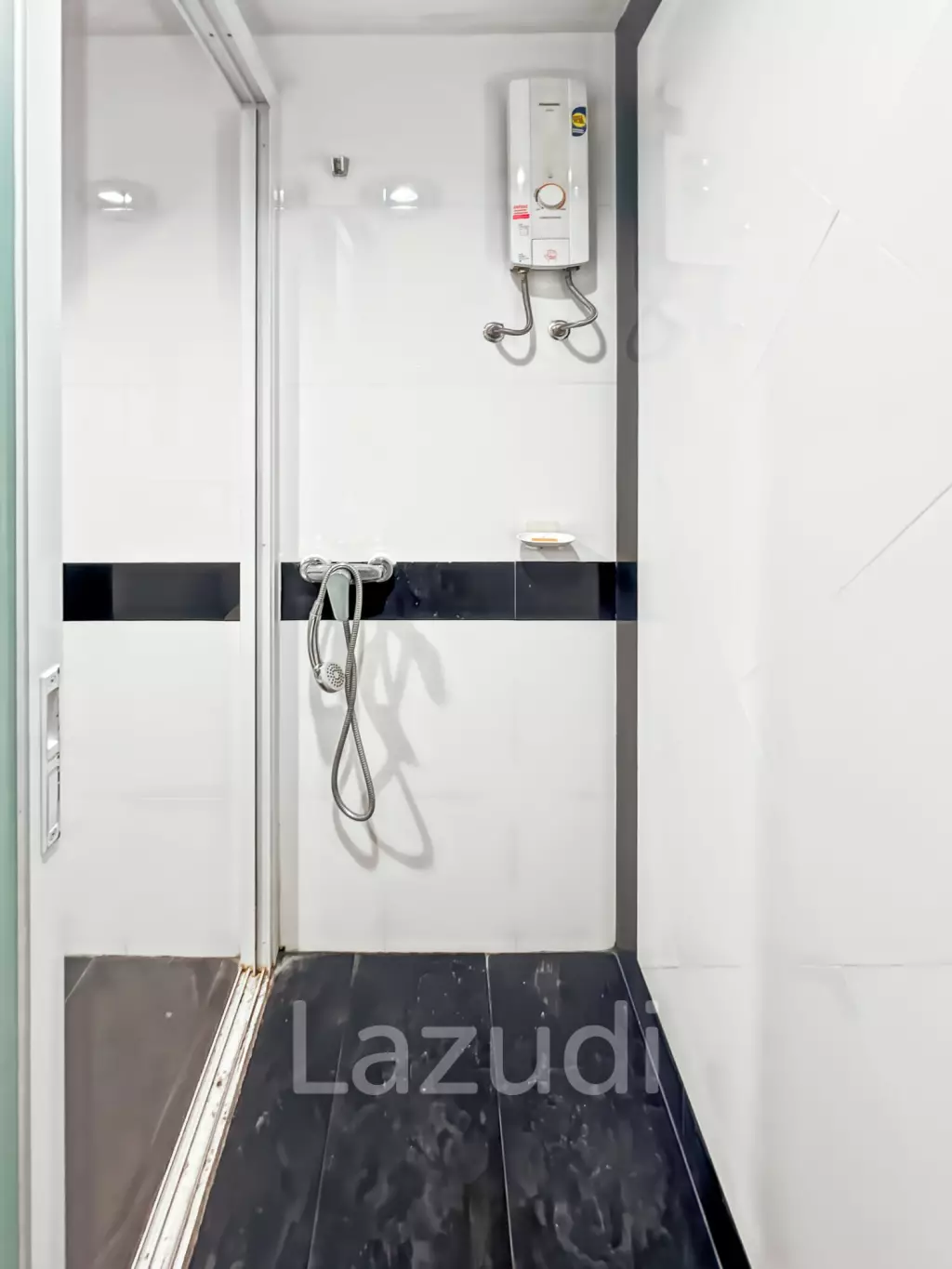 Spacious 2-Bedroom Condo in Blue Sky Cha Am