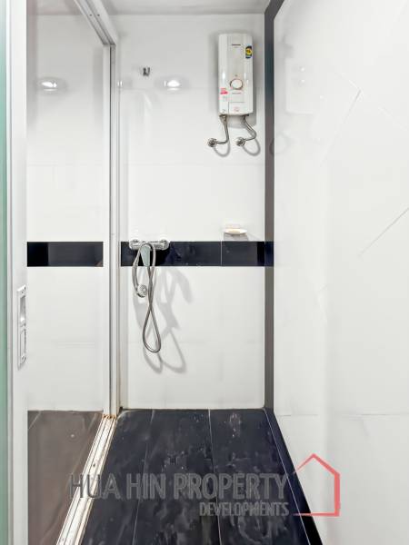 Spacious 2-Bedroom Condo in Blue Sky Cha Am