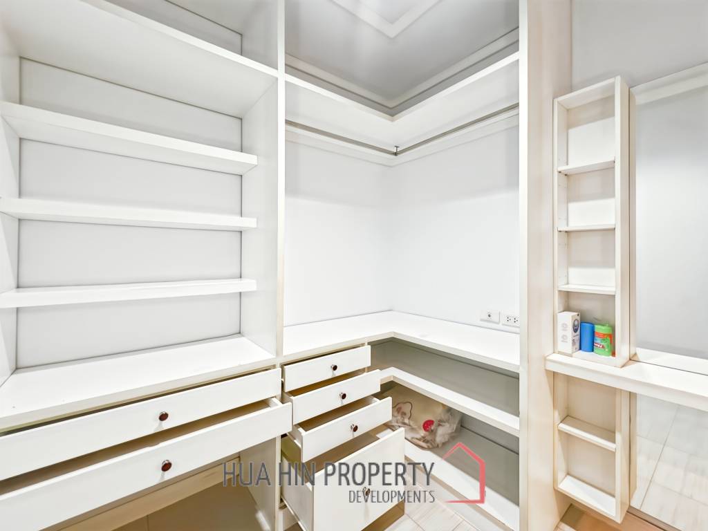 Spacious 2-Bedroom Condo in Blue Sky Cha Am