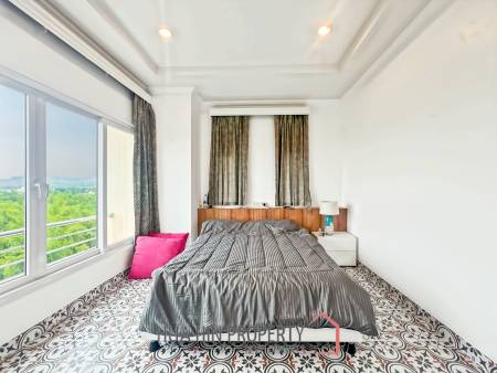 Spacious 2-Bedroom Condo in Blue Sky Cha Am