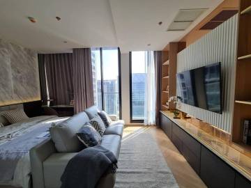 Noble Ploenchit / Condo For Sale / 1 Bedroom / 52 SQM / Bts ploenchit / Bangkok