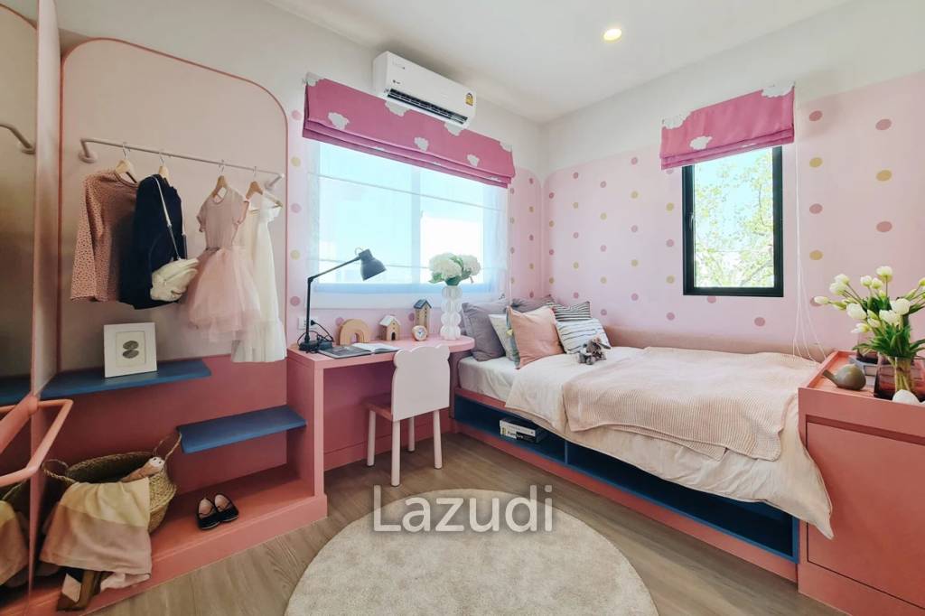 Modern Two-Story Home 3 Beds in Anasiri Bangna
