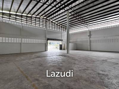 Warehouse for rent in Onnut 66 (Newly Renovated)