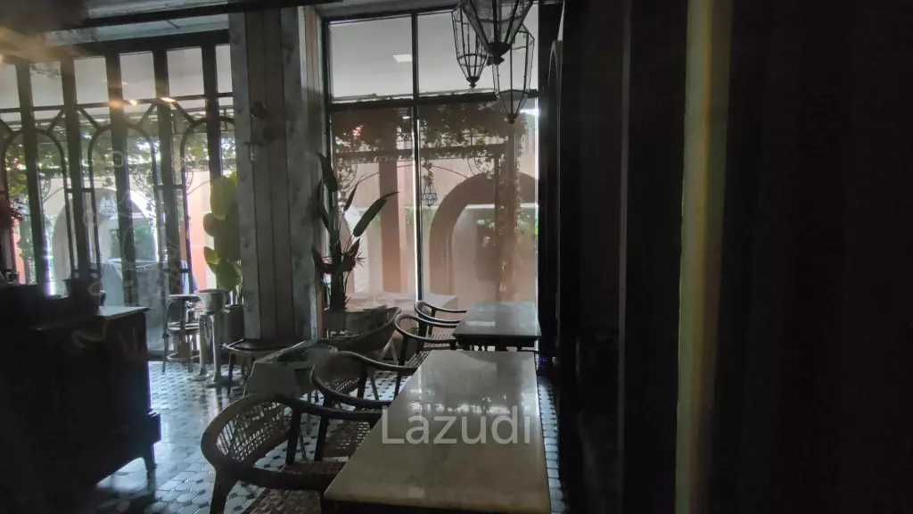 Retail Space for rent in Sukhumvit 39 (Available Feb 2025)