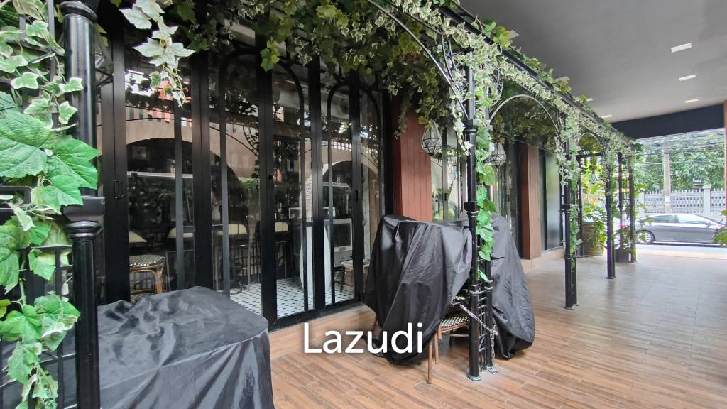 Retail Space for rent in Sukhumvit 39 (Available Feb 2025)