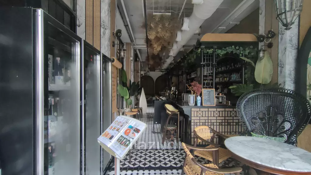 Retail Space for rent in Sukhumvit 39 (Available Feb 2025)