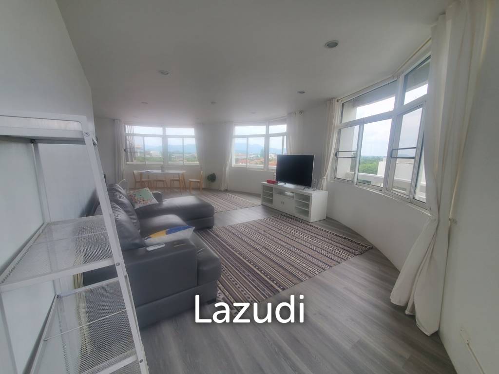 Large 1 bed condo - Direct Beach access and Mountain View