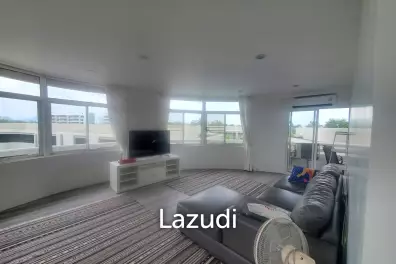 Large 1 bed condo - Direct Beach access and Mountain View