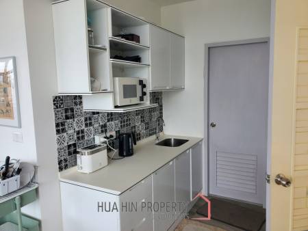 Large 1 bed condo - Direct Beach access and Mountain View